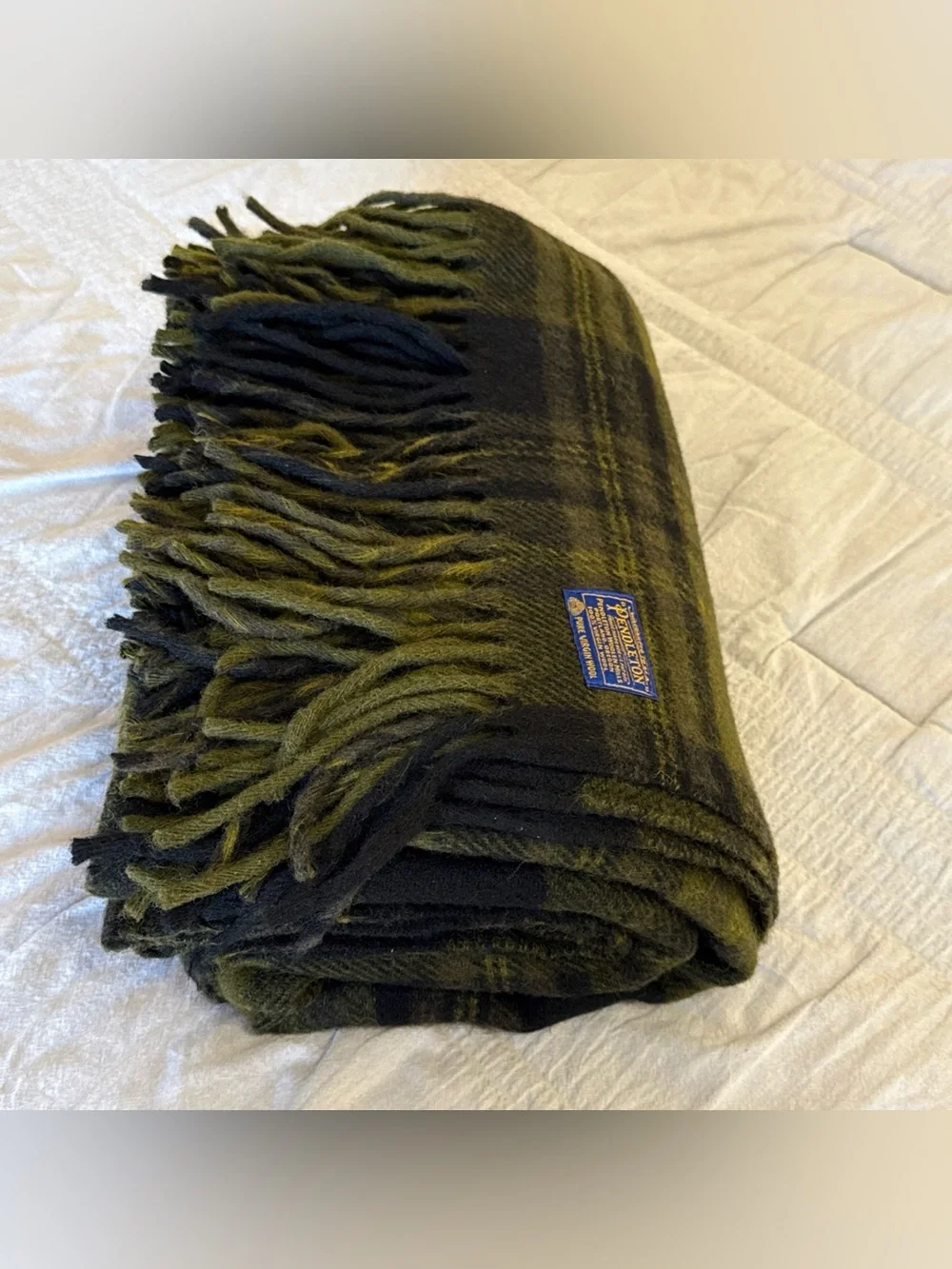 VTG Pendleton 100% Virgin Wool Plaid Tartan Fringe Blanket Throw 52